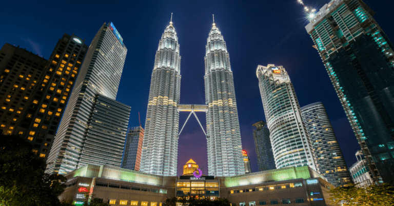 kuala lumpur petronas towers