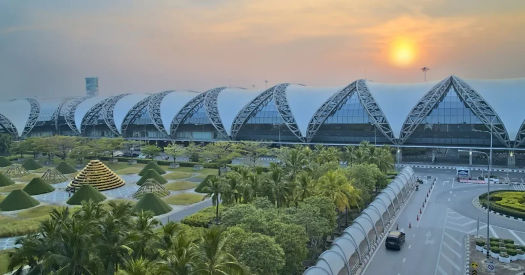 bankok suvarnabhumi airport rail link