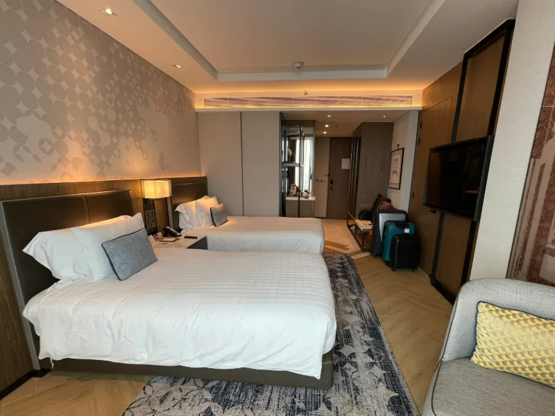 eastin grand superior room