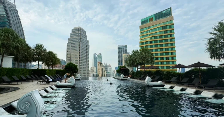 Bangkok Grande Centre Point Terminal 21 Pool view