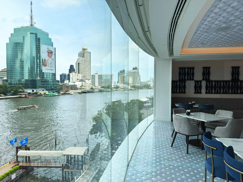 executive lounge with chao phraya river view millennium bangkok