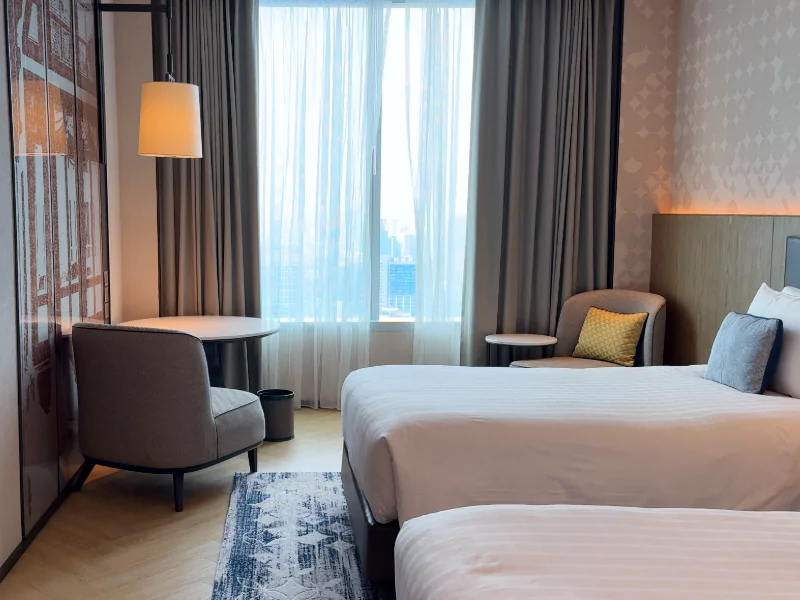 eastin grand phaya thai room bangkok