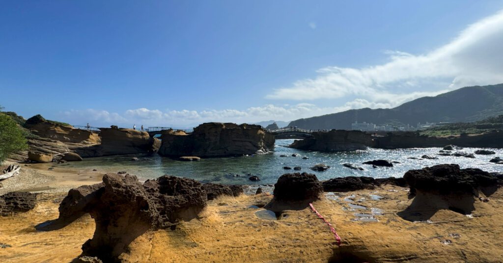 day trip form taipei to yehliu, shifen and jiufen