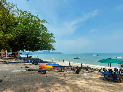 batu ferringhi beach