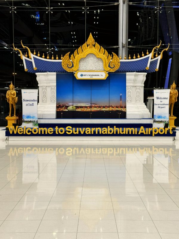 bangkok airport welcome travel